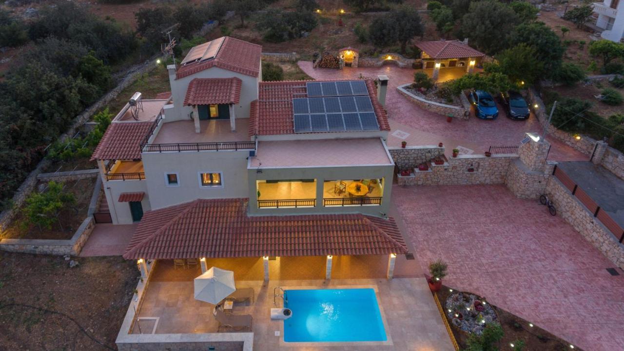 Maison D'Olivier Gerani  Luaran gambar